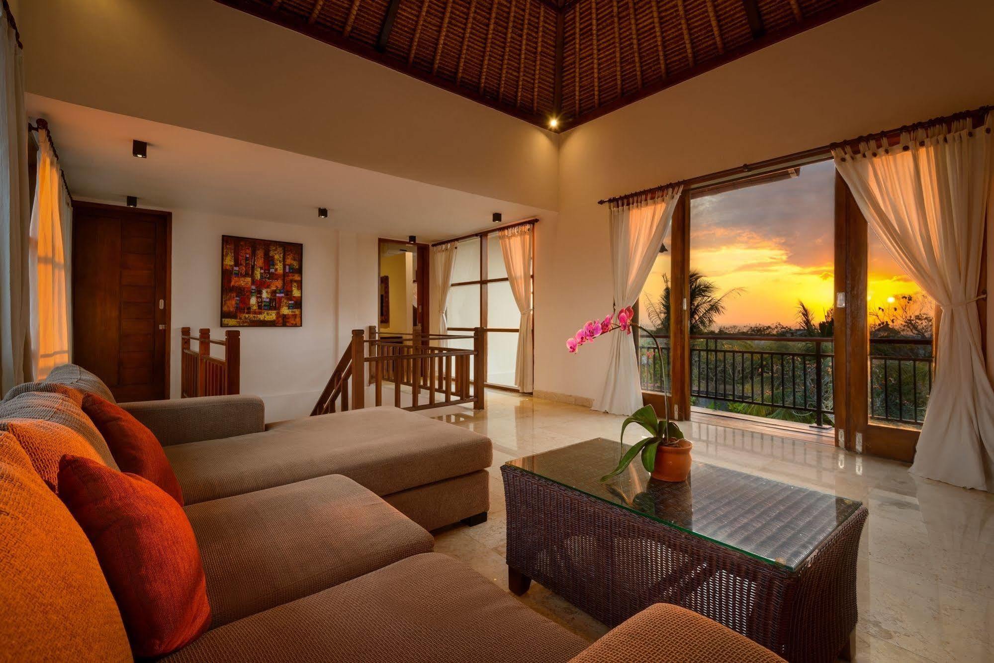 Adinda Balangan Beach Villa Jimbaran Extérieur photo